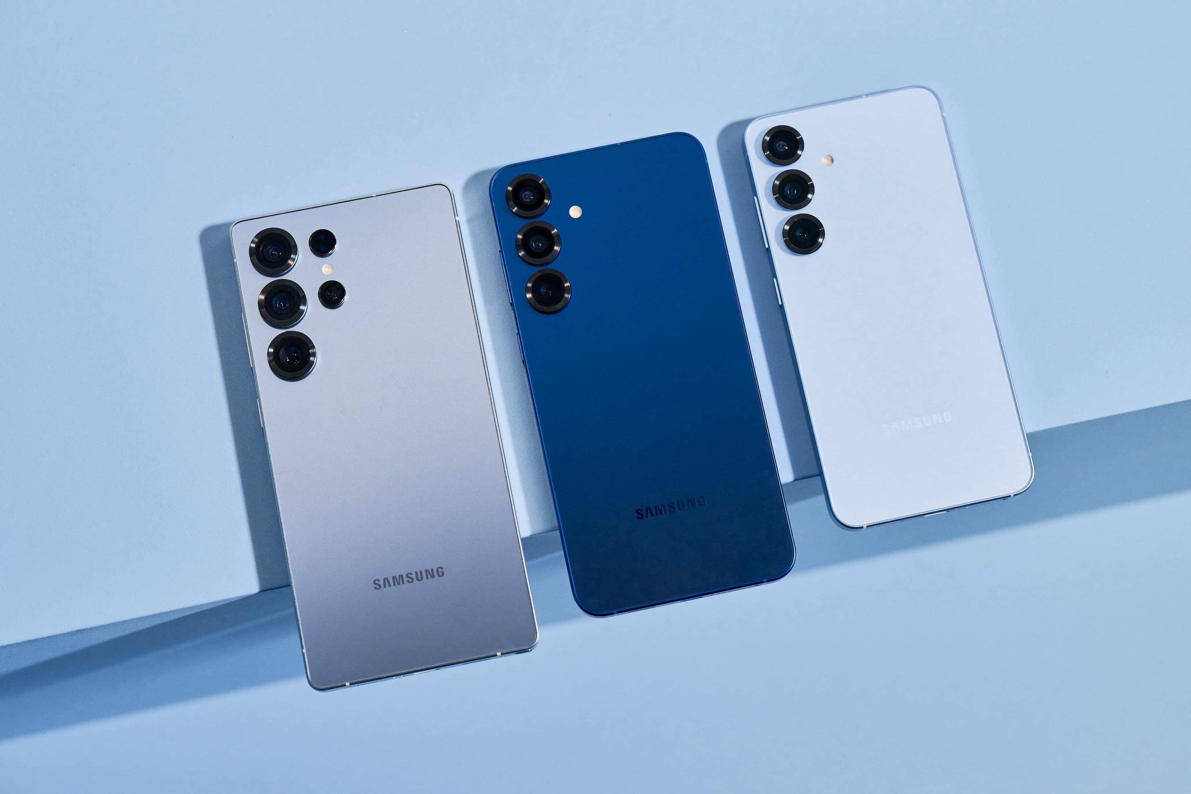 سامسونج تحدث ثورة في الذكاء الاصطناعي للهواتف المحمولة من خلال كشف النقاب عن سلسلة&nbsp;Galaxy S25 بتقنيات مبتكرة لتجربة أذكى وأكثر تفاعلاً وفهمًا للسياق