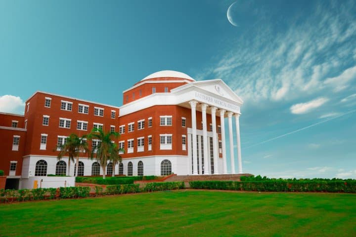 Batterjee Medical College Accelerates Global Growth with Veeam, Achieving 80% Faster Data Recovery
