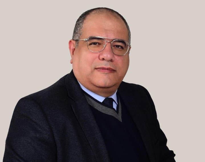 التعزيز، وليس الاستبدال: التطبيقات العملية المبكرة للذكاء الاصطناعي التوليدي كعامل داعم في المؤسسات