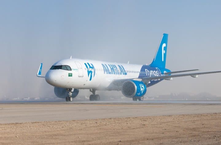 طيران ناس يعلن وصول طائرة الهلال... والرياض- الدوحة أولى رحلاتها بالفريق كأول نادي في الشرق الأوسط يحصل على طائرة بطلاء كامل بشعاره