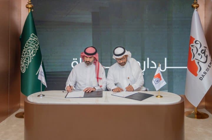 دار وإعمار توقّع ثلاث اتفاقيات استراتيجية لتطوير مشروع "رياض إيست" بقيمة مليار ريال سعودي
