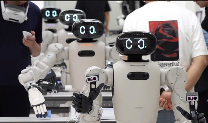 LG ELECTRONICS ESTABLISHES ROBOTICS BUSINESS CENTER TO ACCELERATE FUTURE GROWTH
