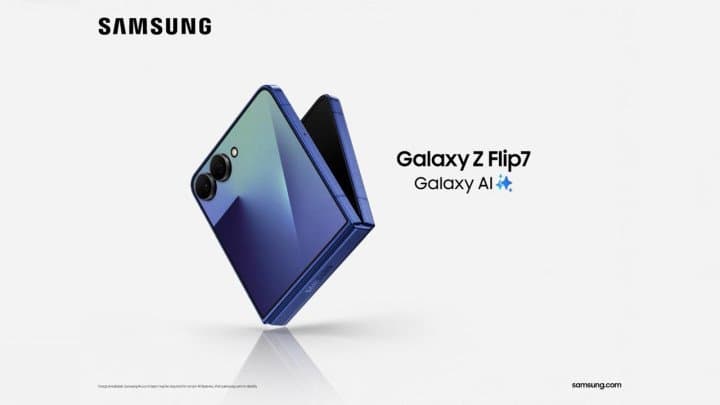 The Art of Pocketability: Delivering Premium Ergonomic Comfort Without Compromising Galaxy Z Flip 7 Screen Real Estate
